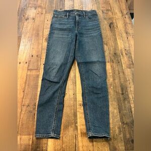 Lucky Brand Skinny Jeans - 10/30